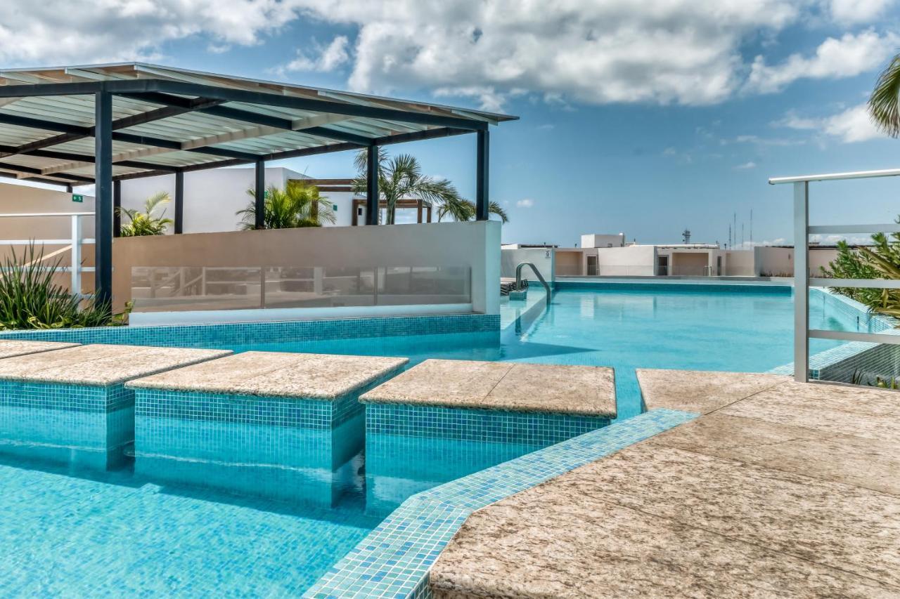 Turchese 303 N @ The Gallery Playa del Carmen Esterno foto